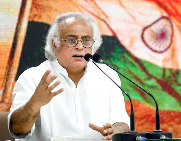 'भारत-पाक स्थिति पर चर्चा के लिए पीएम की अध्यक्षता में हो सर्वदलीय बैठक', कांग्रेस ने उठाई मांग